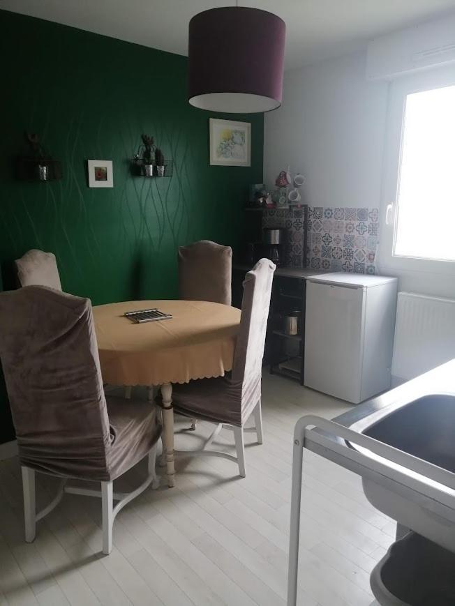 Ty Pempoul - Logement 2 Chambres - 100 M De La Plage Saint-Pol-de-Leon Ngoại thất bức ảnh